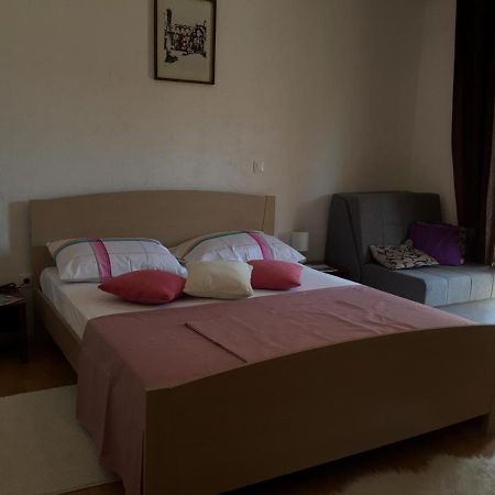 Barac Apartment Kastela Luaran gambar