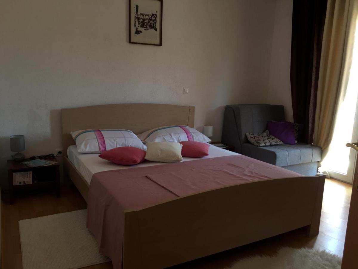 Barac Apartment Kastela Luaran gambar