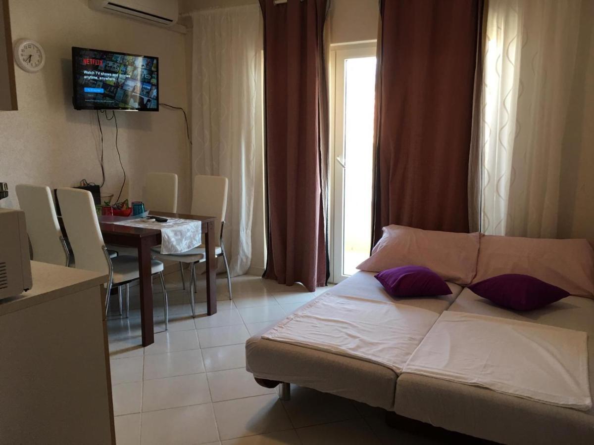 Barac Apartment Kastela Luaran gambar